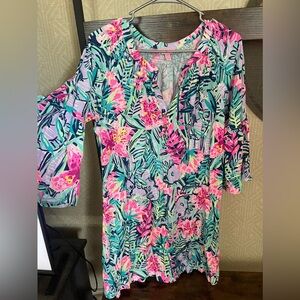 Colorful Lilly Pulitzer dress or coverup